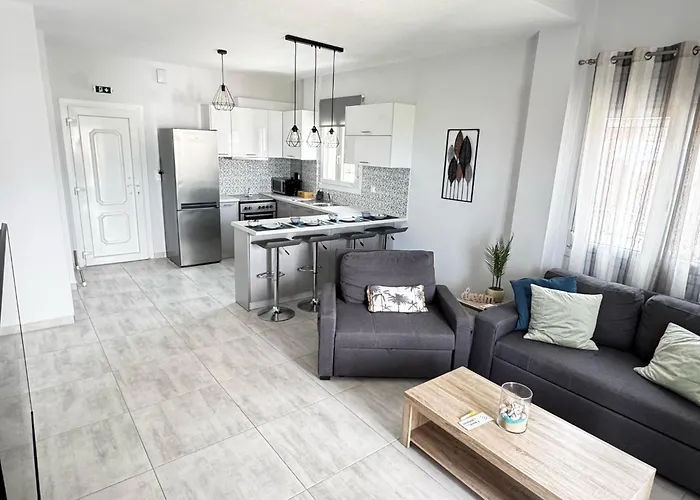 Barounia Case de vacanță Nea Iraklitsa